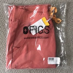 COPY - Figs scrub bottoms